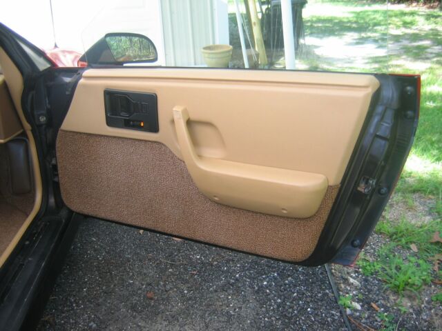 1986 Pontiac Fiero - photo 5