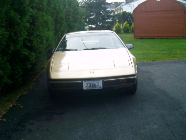 1986 Pontiac Fiero - photo 4