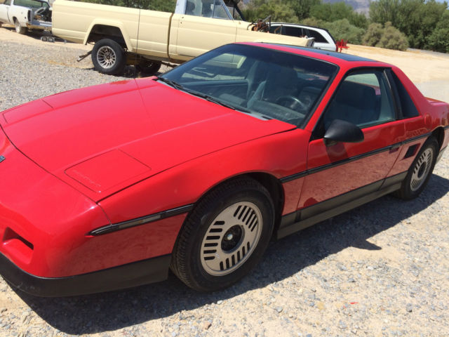 1986 Pontiac Fiero