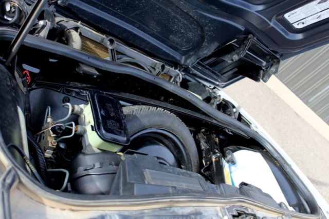 1986 Pontiac Fiero SE Coupe 2-Door - photo 9