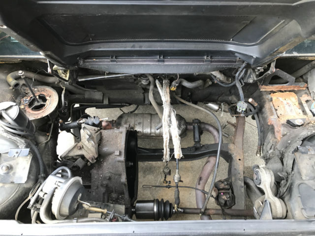 1986 Pontiac Fiero SE Coupe 2-Door - photo 3