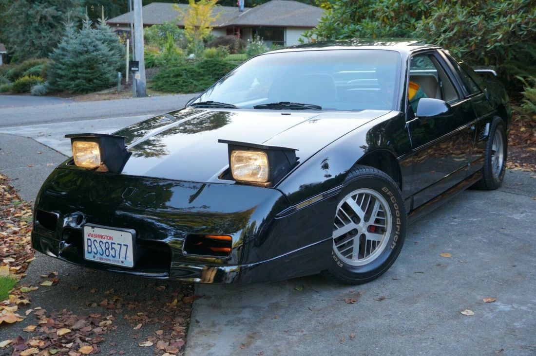 1986 Pontiac Fiero - photo 11