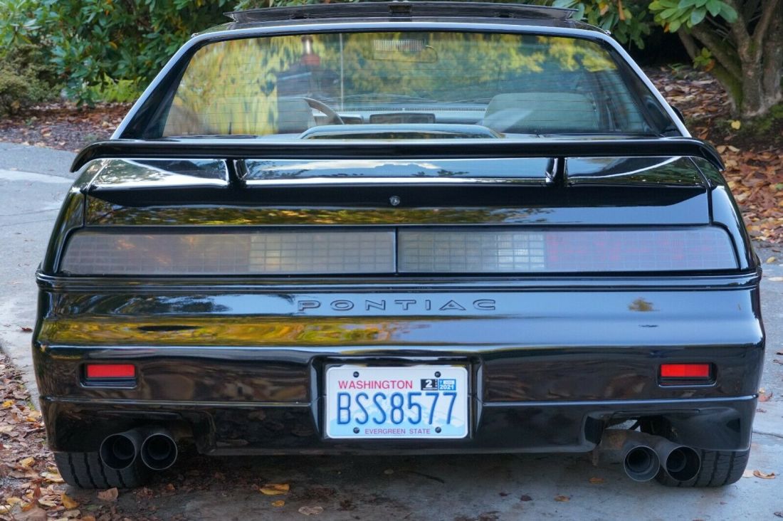 1986 Pontiac Fiero - photo 12