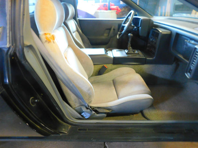 1986 Pontiac Fiero N/A - photo 8