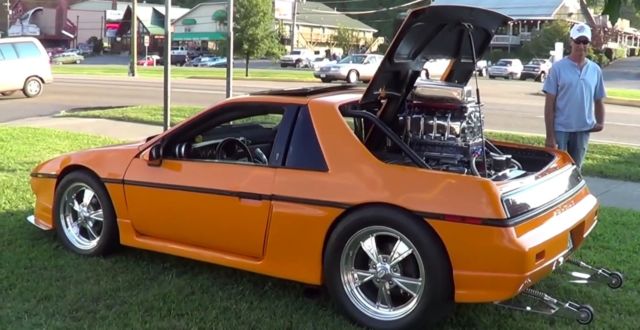 1986 Pontiac Fiero - photo 5
