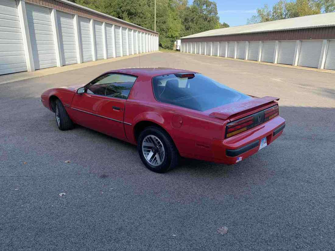 1986 Pontiac Firebird - photo 9