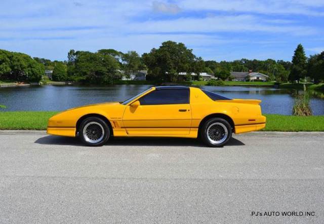 1986 Pontiac Firebird Trans Am 2dr Hatchback 68,805 Miles Yellow Hatchback 5.0L 1986 Pontiac Firebird Trans Am 2dr Hatchback