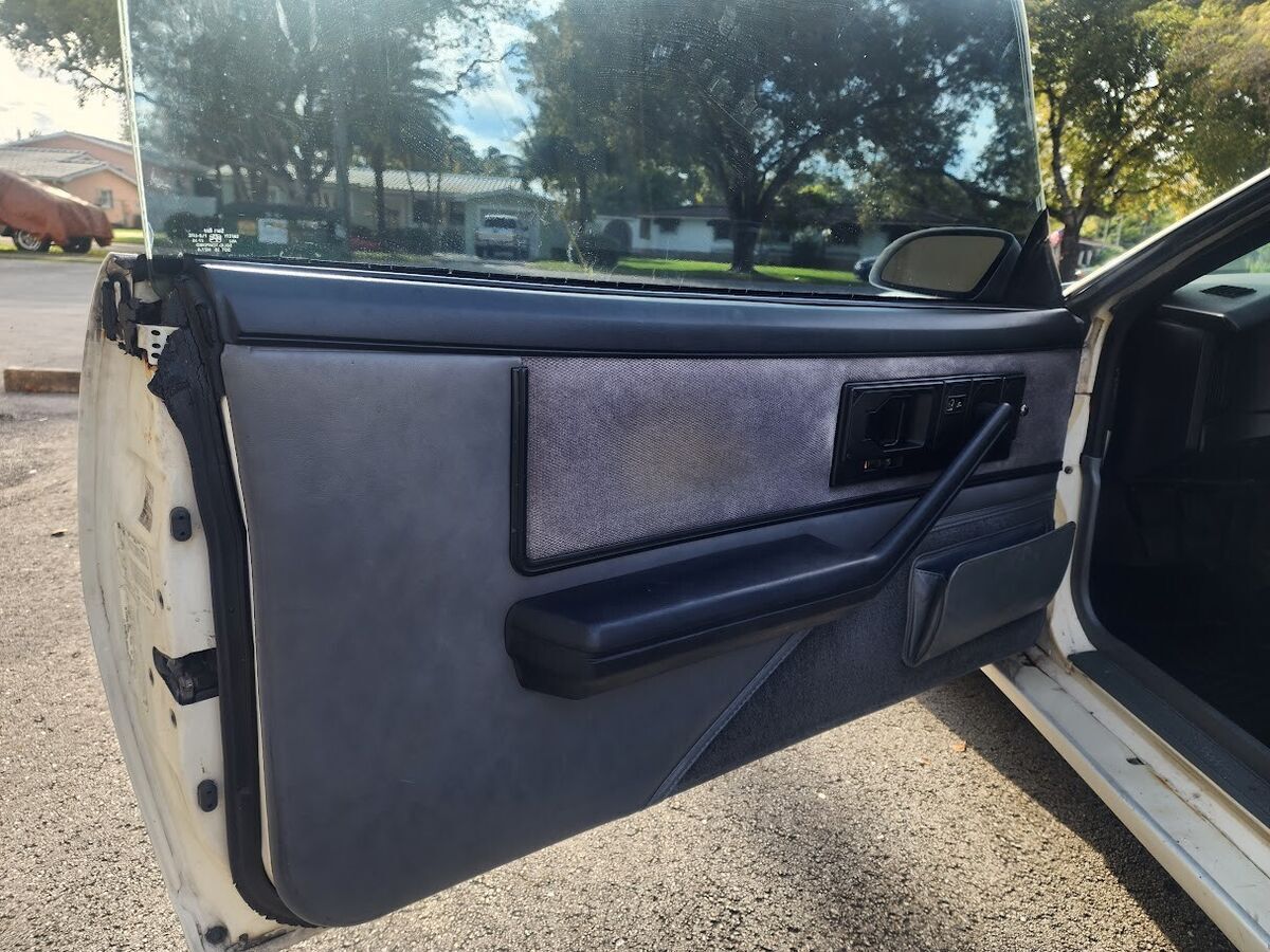 1986 Pontiac Firebird TRANS AM - photo 9