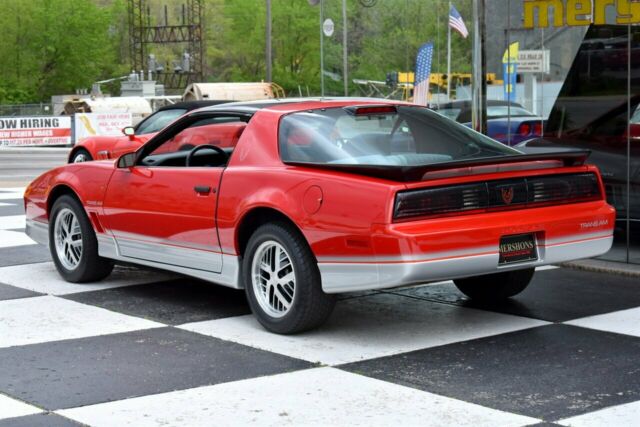 1986 Pontiac Firebird Trans Am - photo 4