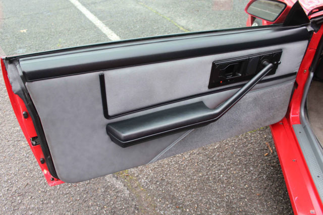 1986 Pontiac Firebird Trans Am Coupe 2-Door - photo 12