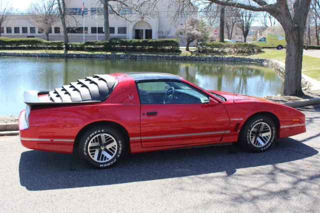 1986 Pontiac Firebird Trans Am Coupe 2-Door - photo 5
