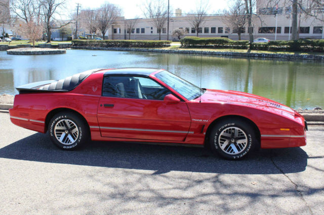 1986 Pontiac Firebird Trans Am Coupe 2-Door - photo 6