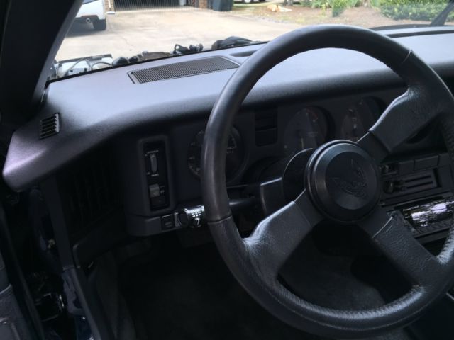 1986 Pontiac Firebird Trans Am Coupe 2-Door - photo 4