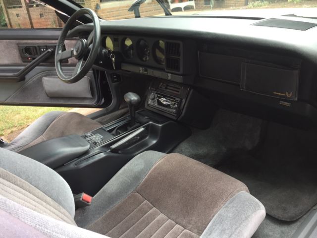 1986 Pontiac Firebird Trans Am Coupe 2-Door - photo 7
