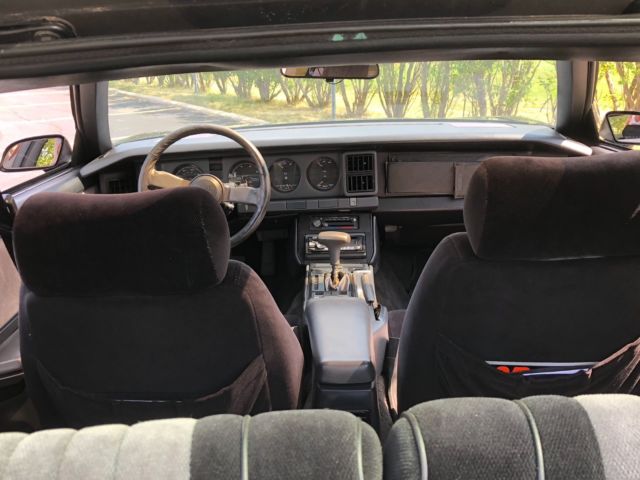 1986 Pontiac Firebird Black Widow Edition - photo 6