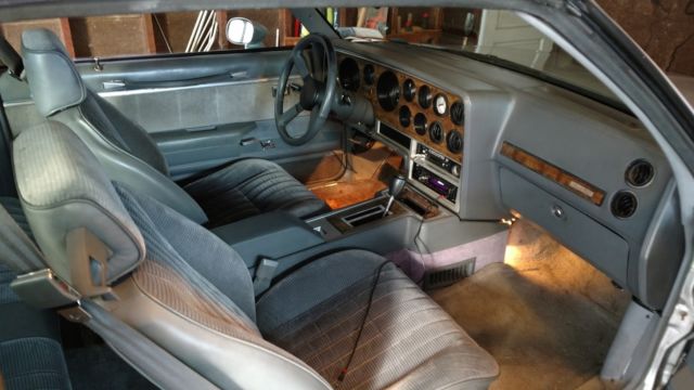 1986 Pontiac Grand Prix 2+2 - photo 5