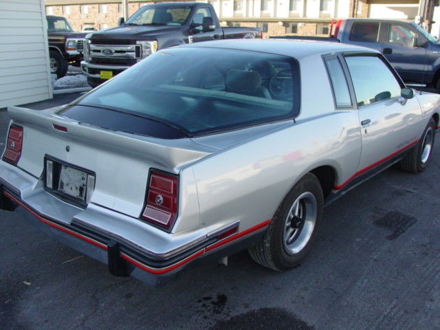 1986 Pontiac Grand Prix 2+2 AERO COUPE - photo 3