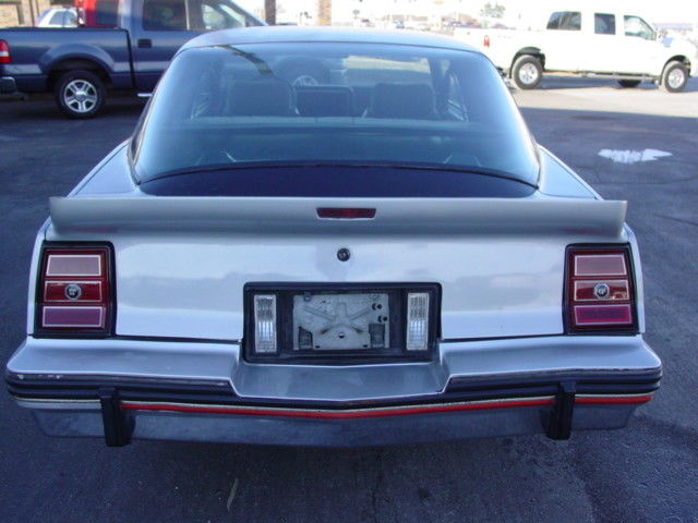 1986 Pontiac Grand Prix 2+2 AERO COUPE - photo 6