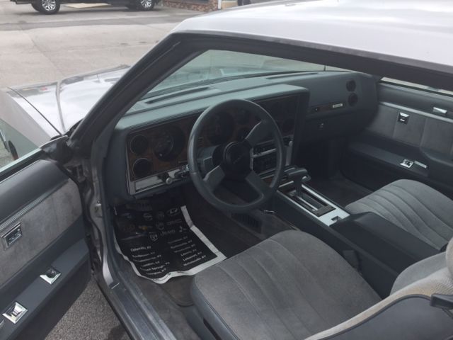 1986 Pontiac Grand Prix - photo 3