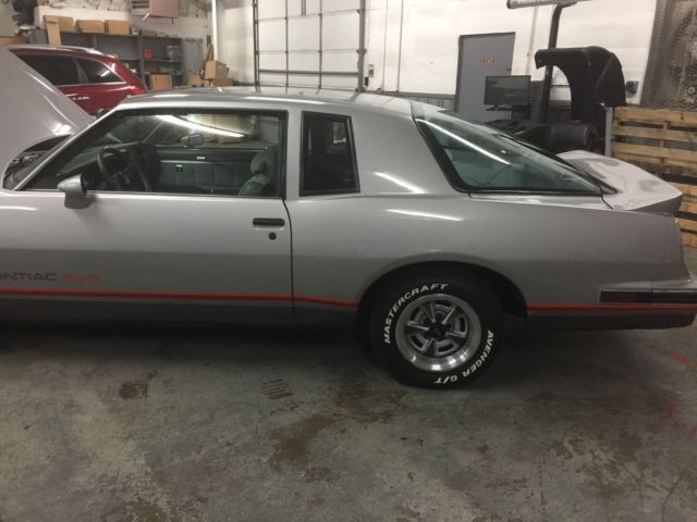 1986 Pontiac Grand Prix - photo 5