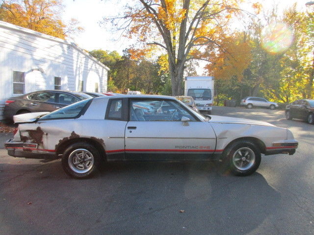 1986 Pontiac Grand Prix 2+2 - photo 4