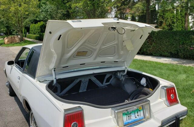 1985 Pontiac Grand Prix LE - photo 3