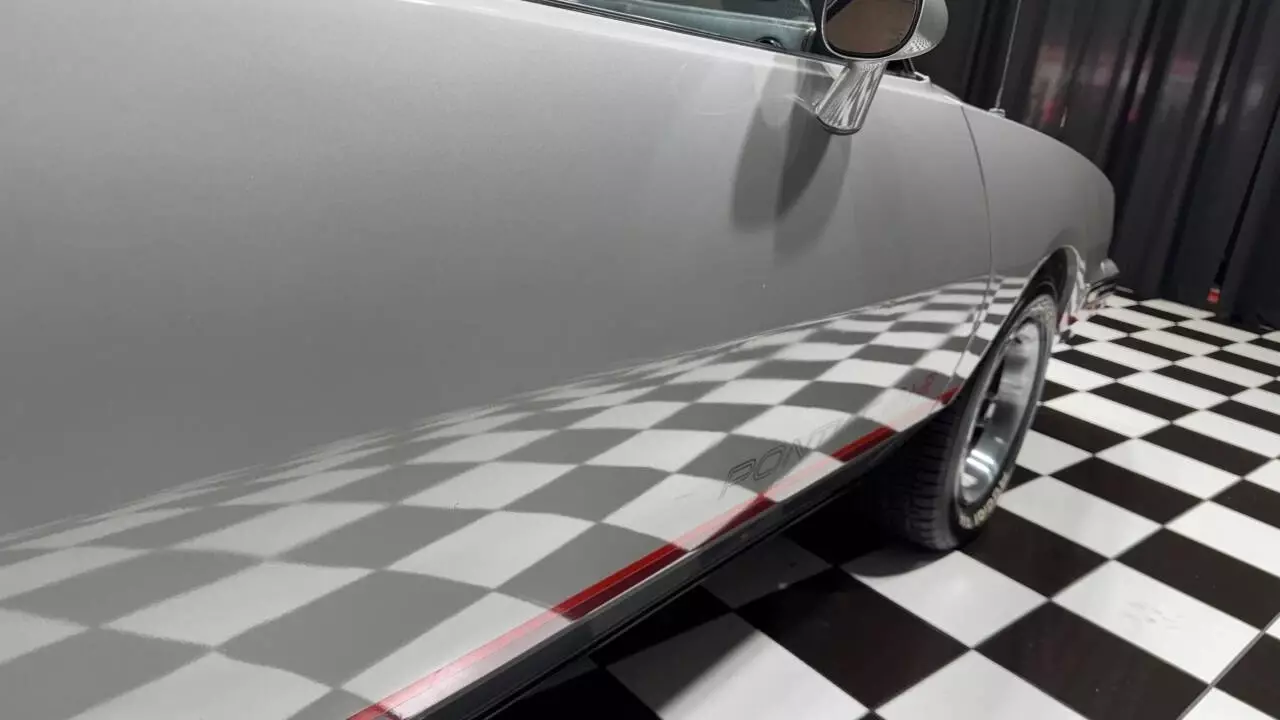 1986 Pontiac Grand Prix Aero 2dr Coupe - photo 12