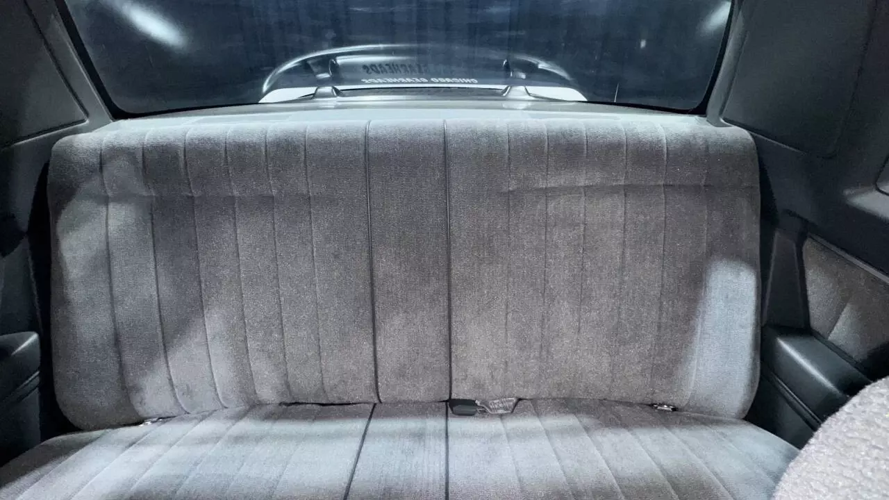 1986 Pontiac Grand Prix Aero 2dr Coupe - photo 5