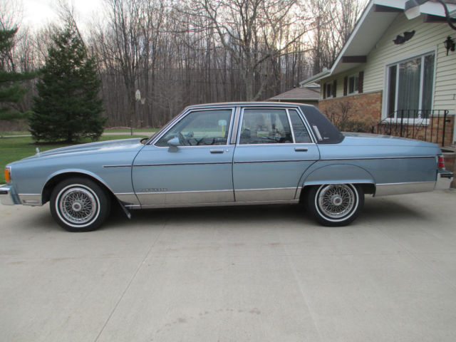 1986 Pontiac Other 4 Dr Sedan - photo 4