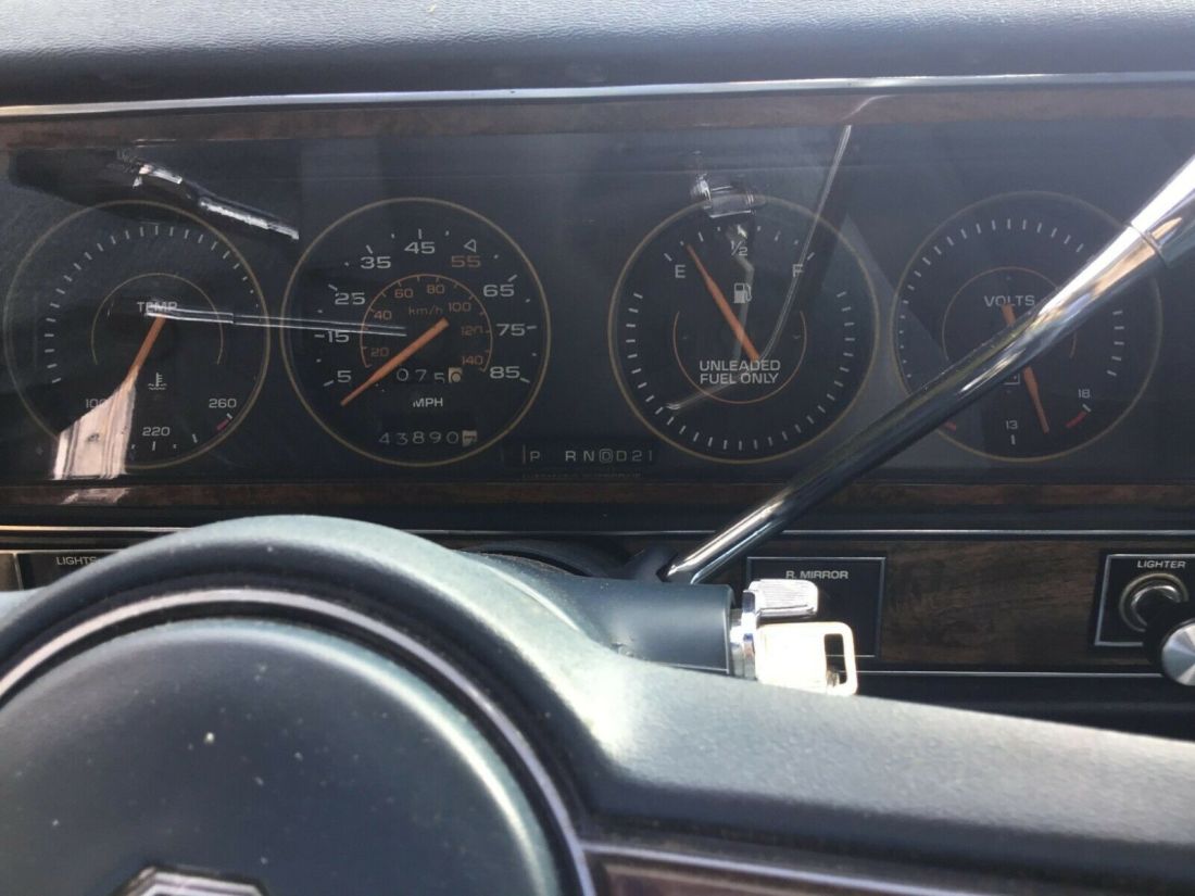 1986 Pontiac Bonneville Brougham - photo 8