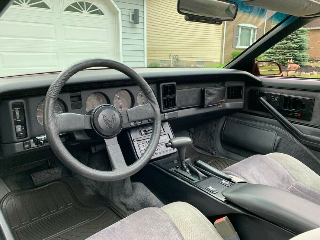 1986 Pontiac Trans Am - photo 6