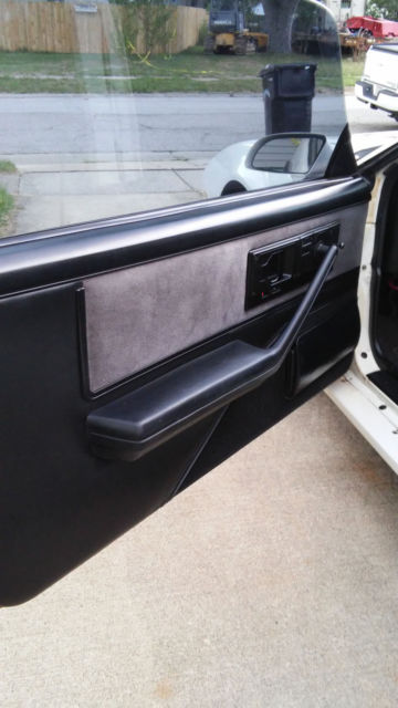1986 Pontiac Trans Am - photo 8