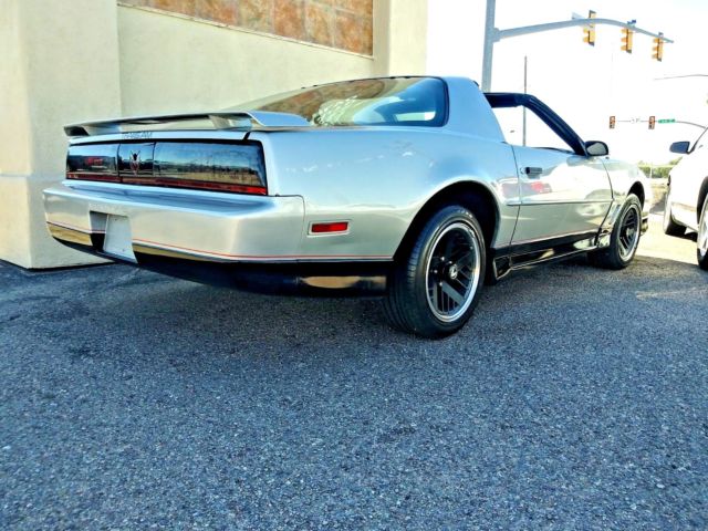 1986 Pontiac Firebird FIREBIRD - photo 2