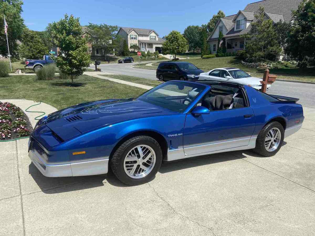 1986 Pontiac Firebird TRANS AM