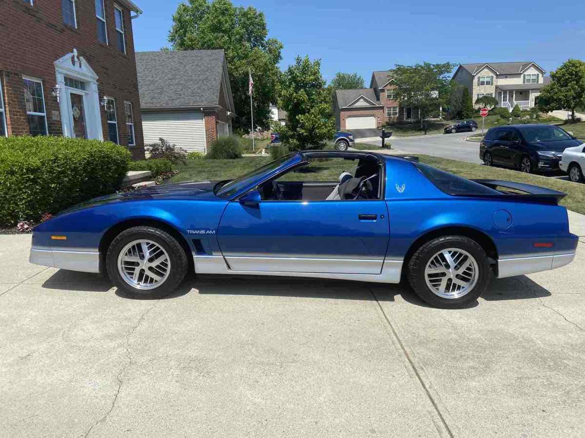 1986 Pontiac Firebird TRANS AM - photo 3