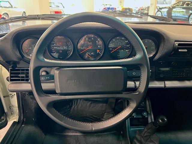 1986 Porsche 911 2D Coupe - photo 12