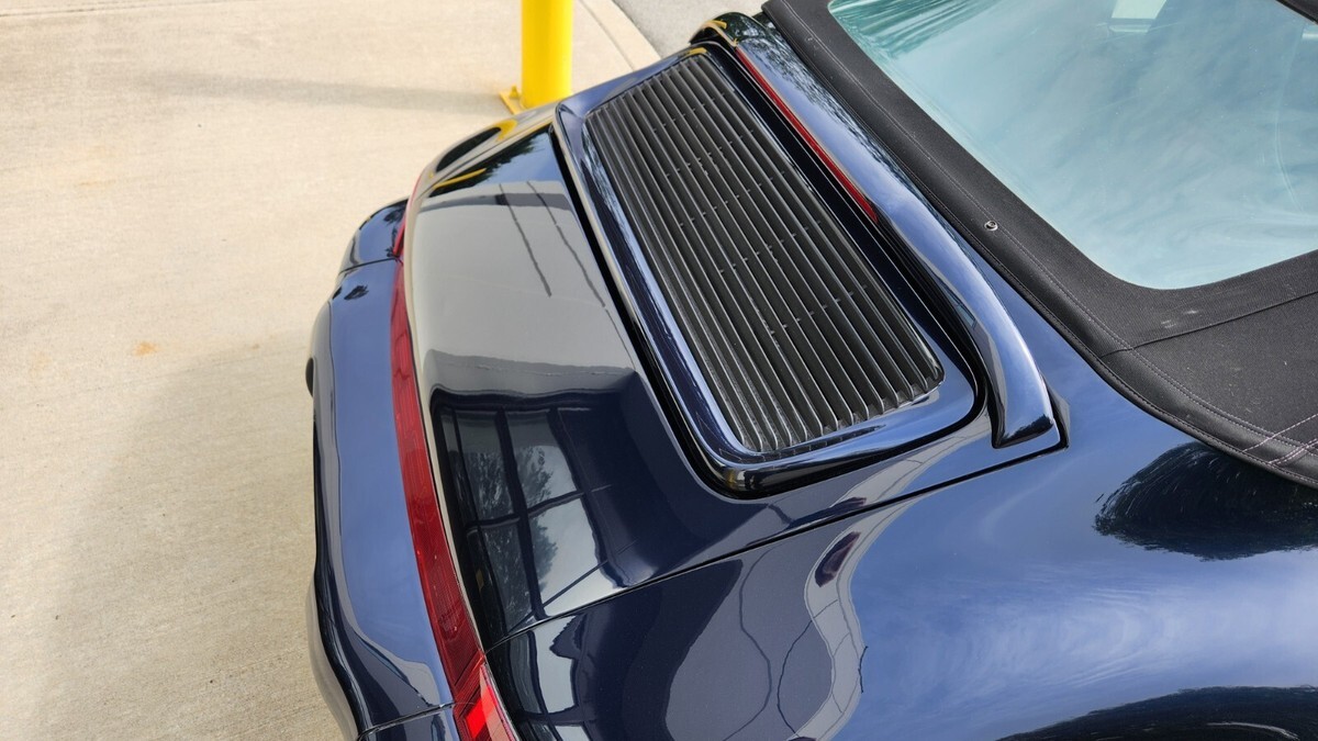 1986 Porsche 911 Cabriolet 3.2L - photo 12