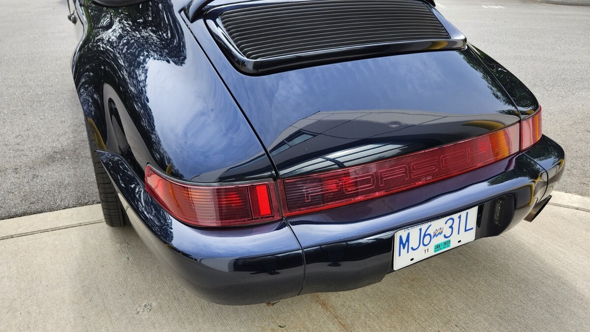 1986 Porsche 911 Cabriolet 3.2L - photo 8