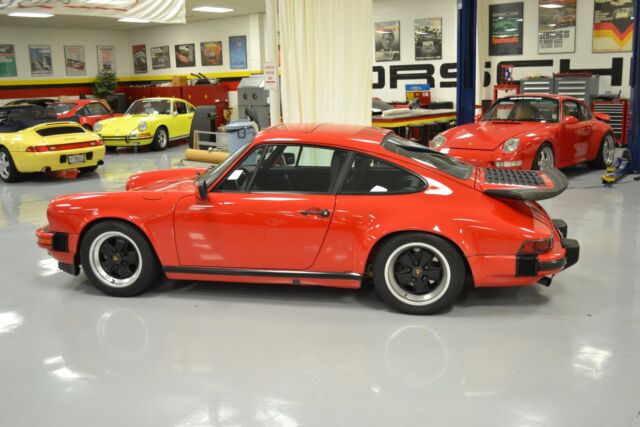 1986 Porsche 911 Carrera 80,648 Miles Guards Red Coupe 3.2l H-6 MPI 3.2l Manual 1986 Porsche 911 --