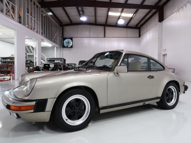 1986 Porsche 911 Carrera Sunroof Coupe