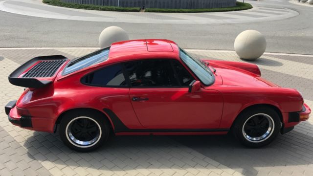 1986 PORSCHE 911 FACTORY GUARDS RED ALL ORIGINAL 1986 Porsche 911