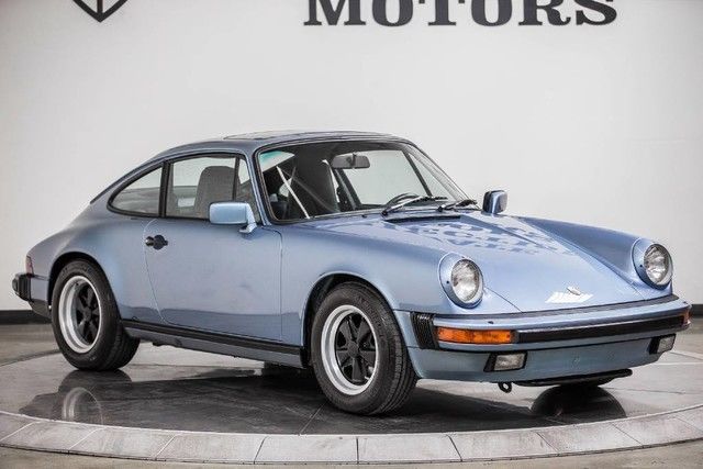 1986 Porsche 911 Carrera Coupe 2-Door - photo 2