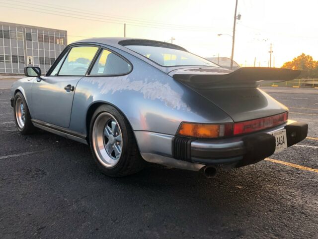 1986 Porsche 911 2 door - photo 9