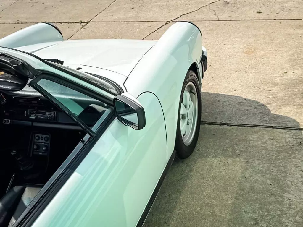 1986 Porsche 911 Carrera 2dr Convertible - photo 10