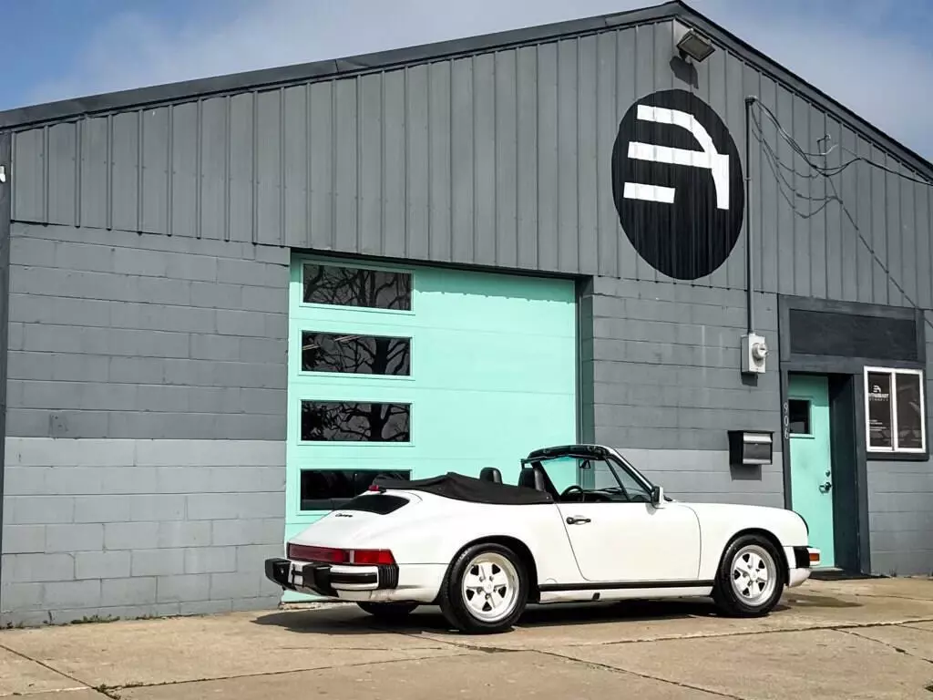 1986 Porsche 911 Carrera 2dr Convertible - photo 11