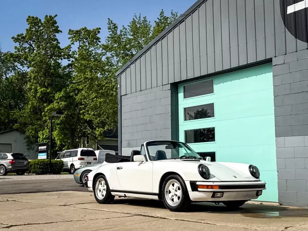 1986 Porsche 911 Carrera 2dr Convertible - photo 13