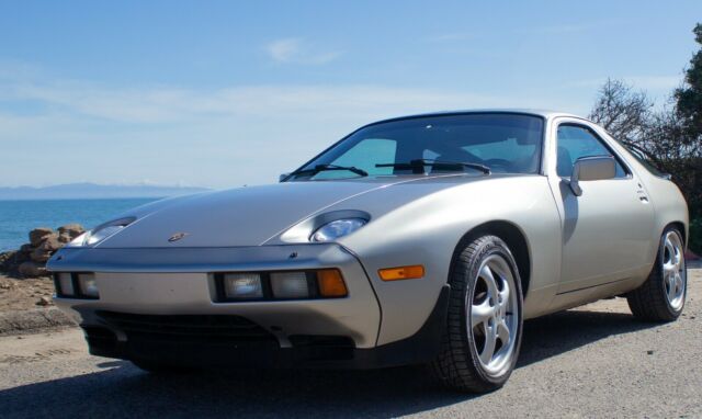 1986 Porsche 928 - photo 7