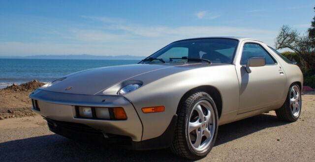 1986 Porsche 928 - photo 8