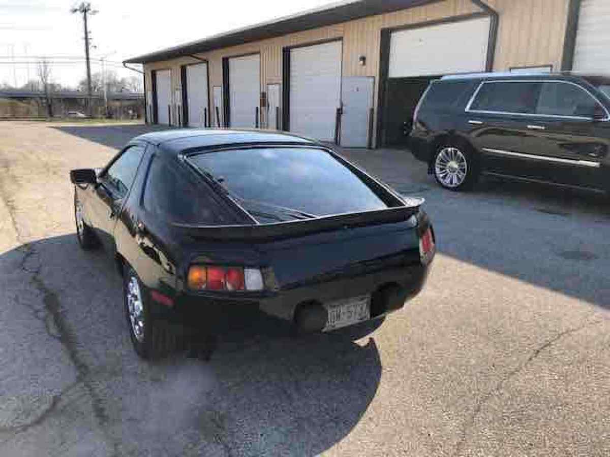 1986 Porsche 928 S - photo 2