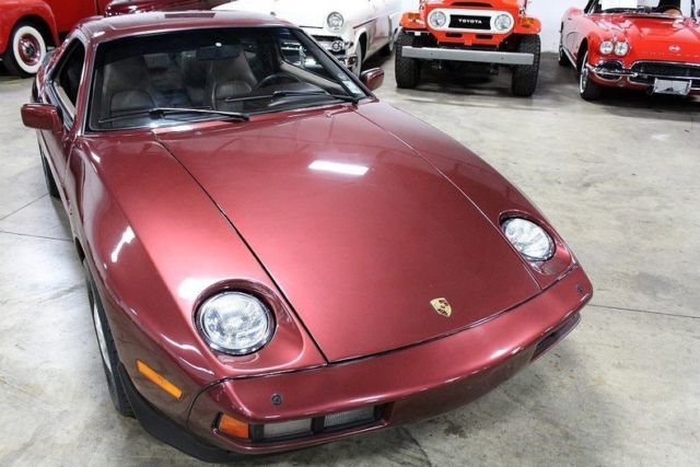 1986 Porsche 928 S - photo 7